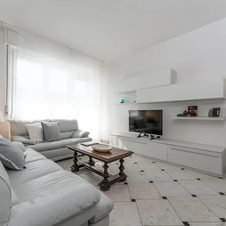 Apartman Acquaviva *